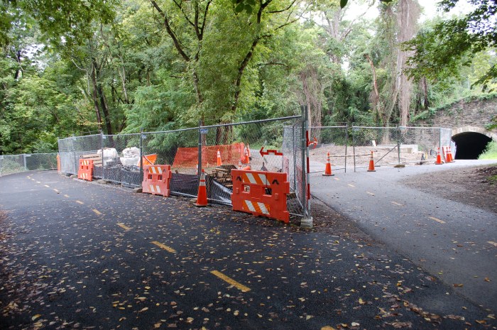 Crescent Trail Detour 8-15-17 DSC_1392