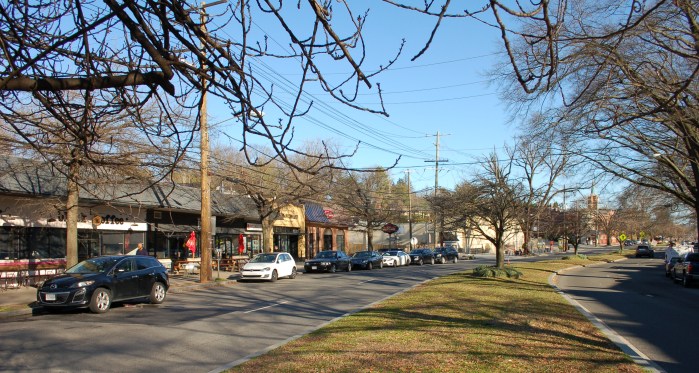 Safeway Site MacArthur Blvd long view 3-7-20 DSC_0462